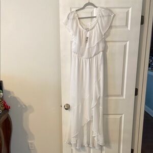 Express White High Low Sundress with Flutter Sleeves size M brand new length 50”